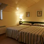 Hotel Galayos 2*