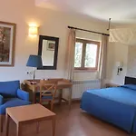 Hotel Galayos 2*