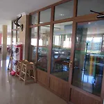 Galayos 2* Hoyos del Espino