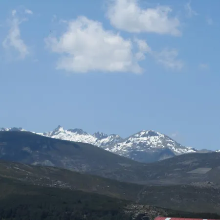 Galayos 2* Hoyos del Espino