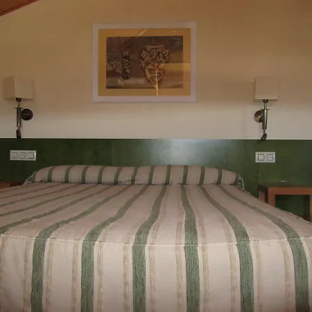 Hotel Galayos 2*