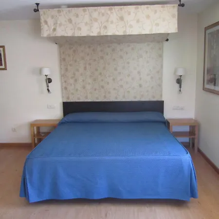 Galayos Hotell 2*