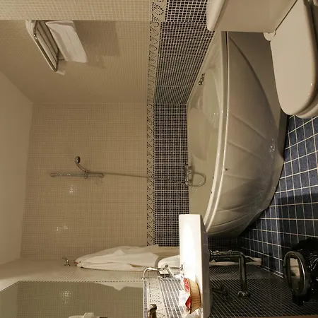 Galayos 2* Hoyos del Espino