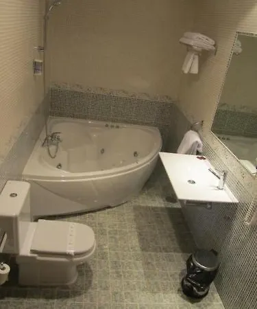 Galayos Hotell 2*
