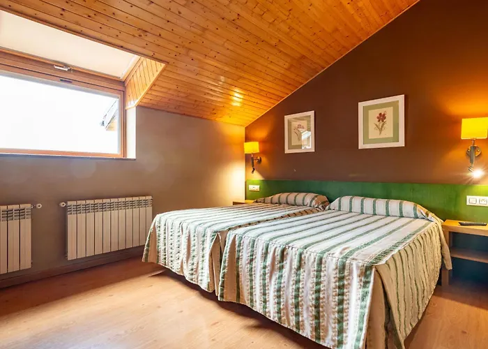 Galayos 2* Hoyos del Espino